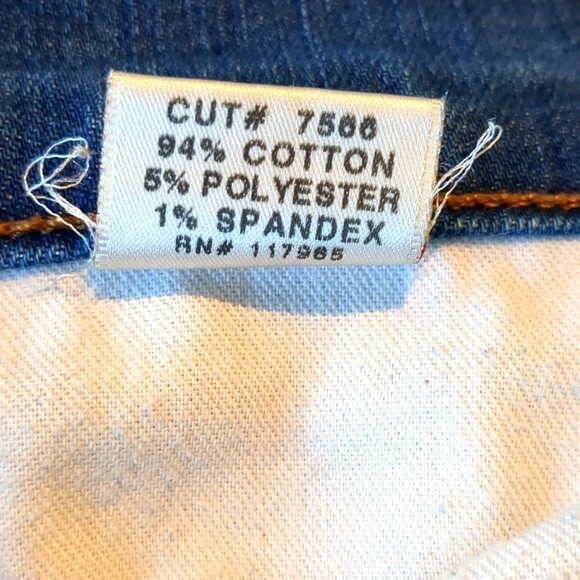 🎆 J Brand cut off denim shorts Size 28 Venice Wash - Picture 8 of 11